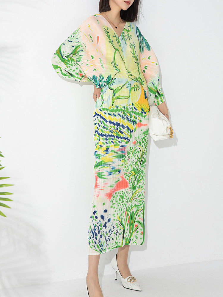 Wrinkle printed bat sleeve V-neck dress in large size, slim fit, buttocks wrapped, one step long skirt for women