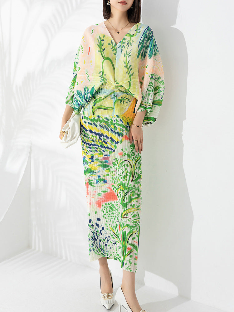 Wrinkle printed bat sleeve V-neck dress in large size, slim fit, buttocks wrapped, one step long skirt for women