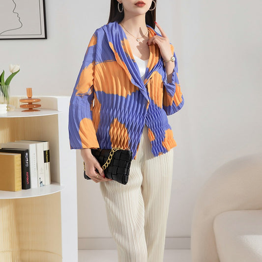High-end pleated fashionable printed small jacket for women with hand-pleated suit collar